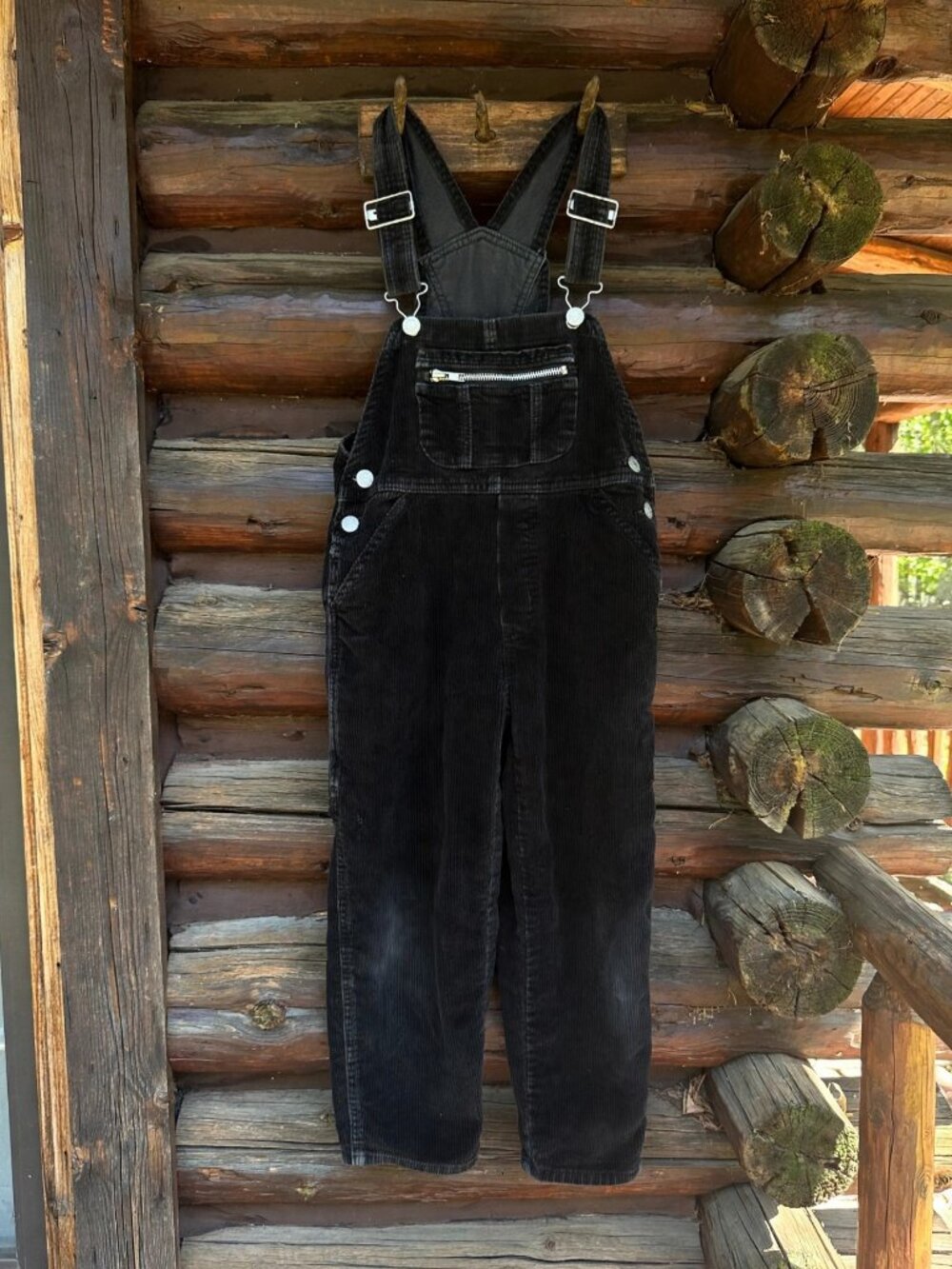 🦋 Vintage OshKosh B'gosh Black Corduroy Overalls Size 6